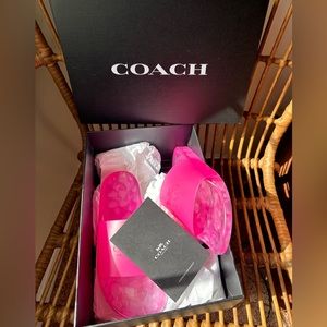 Coach ulyssa rubber slides ( brand new) perfect for summers.